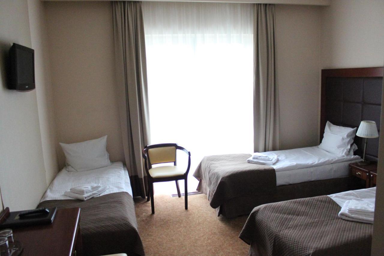 Hotel Gniecki Gdansk Przejazdowo Luaran gambar