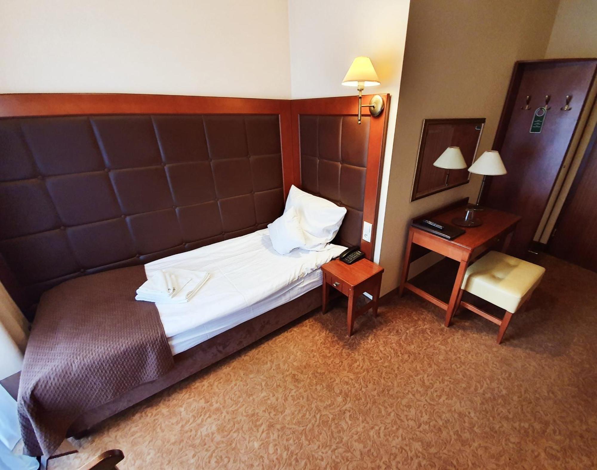 Hotel Gniecki Gdansk Przejazdowo Luaran gambar